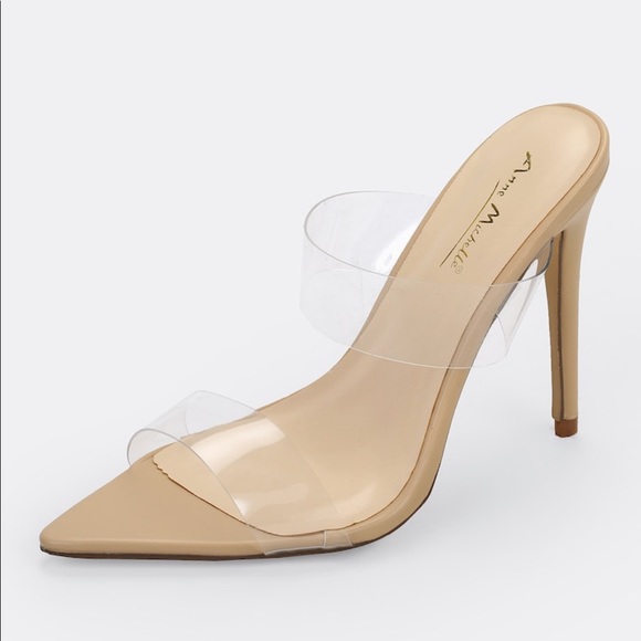 Shoes - Clear/Transparent Heel w/ Pointy Sole